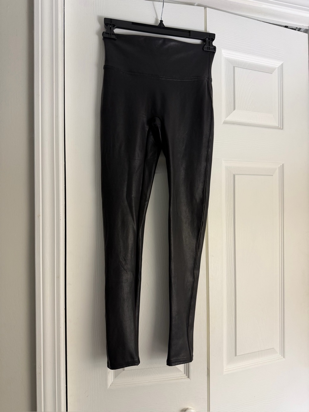 Black High-Waist leggings